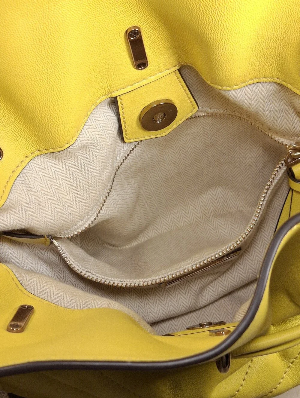 Tory Burch Kira Quilted Bucket Crossbody Bag